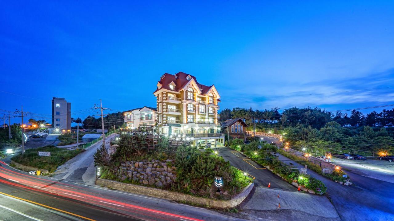 Pension Badawa คังนึง ภายนอก รูปภาพ